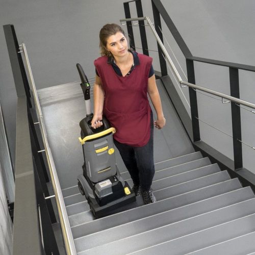 картинка Поломоечная машина Karcher BR 30/4 C Bp фото 6 картинка Поломоечная машина Karcher BR 30/4 C Bp фото 6