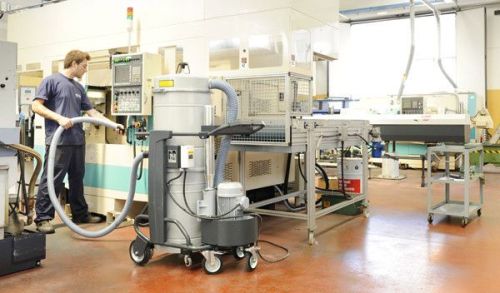 картинка Промышленный пылесос Nilfisk T30S L100 фото 2 картинка Промышленный пылесос Nilfisk T30S L100 фото 2