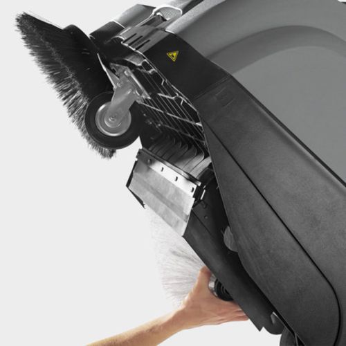 картинка Подметальная машина Karcher KM 75/40 W G фото 3 картинка Подметальная машина Karcher KM 75/40 W G фото 3