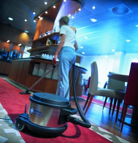 картинка Пылесос Nilfisk GD930 S2 HEPA фото 5 картинка Пылесос Nilfisk GD930 S2 HEPA фото 5