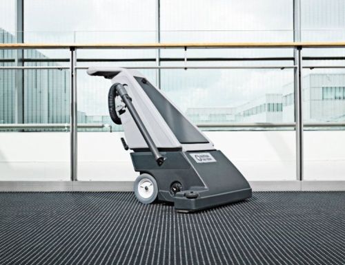 картинка Профессиональный пылесос Nilfisk GU 700 A фото 3 картинка Профессиональный пылесос Nilfisk GU 700 A фото 3