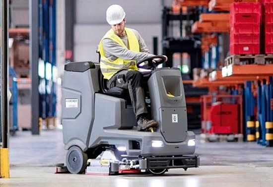 Великолепная производительность Karcher B 110 R